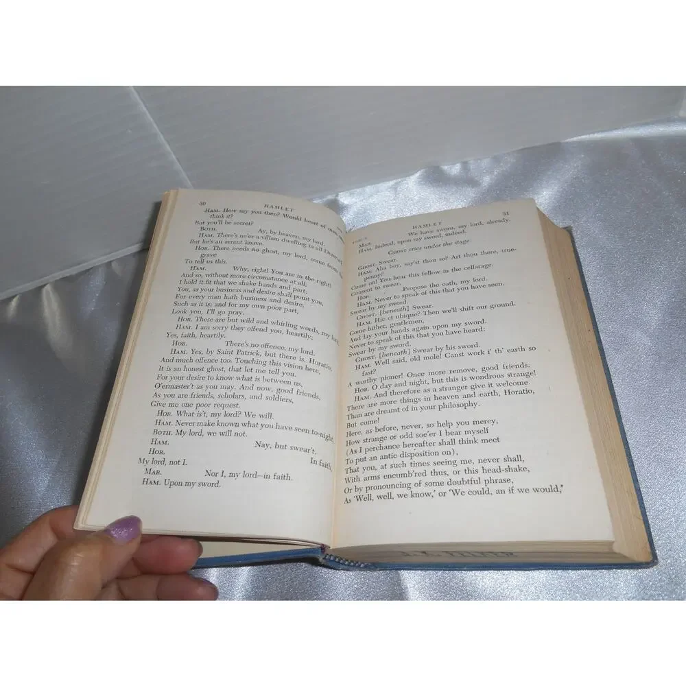 The Portable Shakespeare Viking Portable Library Hardcover 1944 Vintage Book